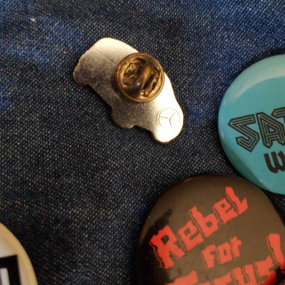 Jesus Freaks Buttons - Picture 8 of 8